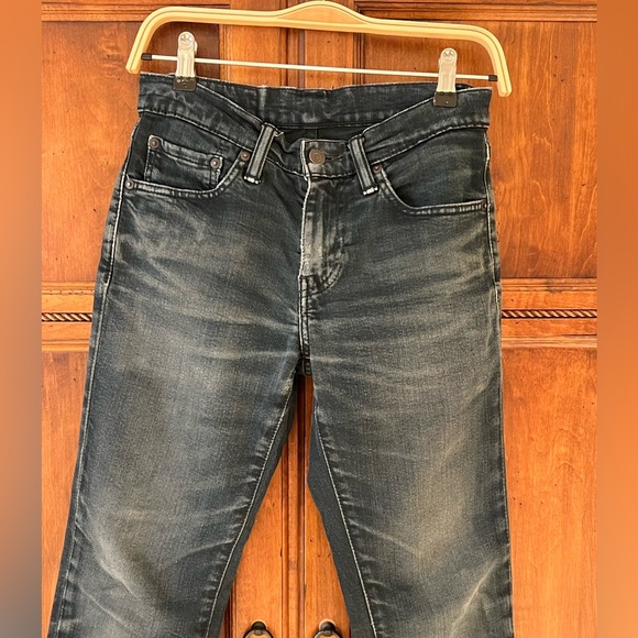 Levi’s Men’s Dark Denim Jeans | 27 X 30 | Zipper Fly | Great Condition - Picture 5 of 13